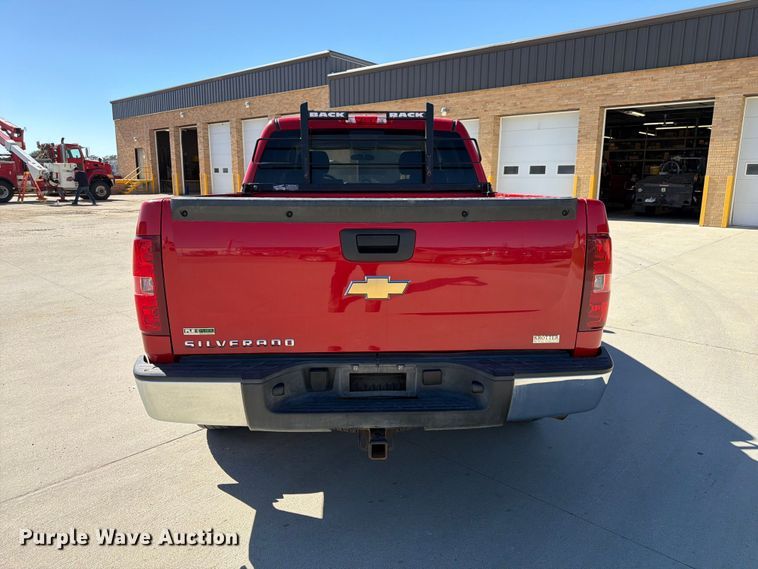 image for item FP3135 2011 Chevrolet Silverado 1500 Crew Cab pickup truck