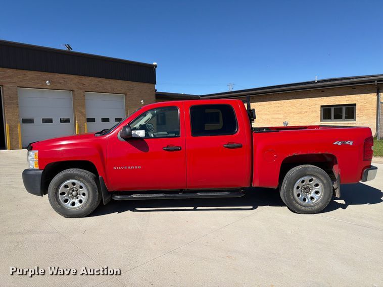 image for item FP3135 2011 Chevrolet Silverado 1500 Crew Cab pickup truck