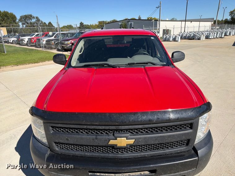 image for item FP3135 2011 Chevrolet Silverado 1500 Crew Cab pickup truck
