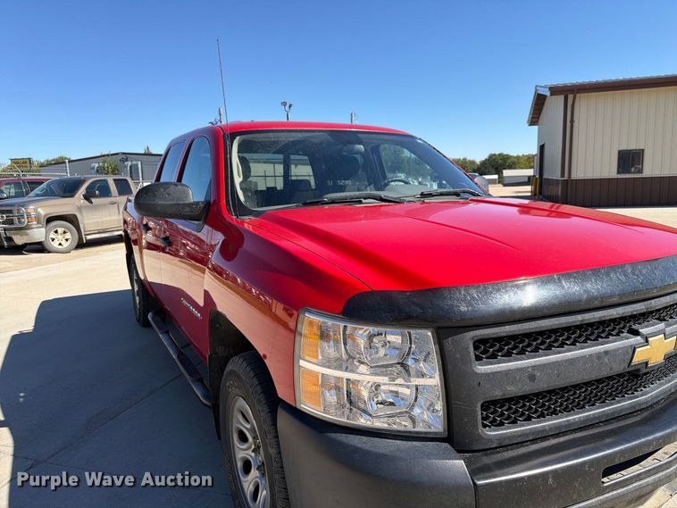 image for item FP3135 2011 Chevrolet Silverado 1500 Crew Cab pickup truck