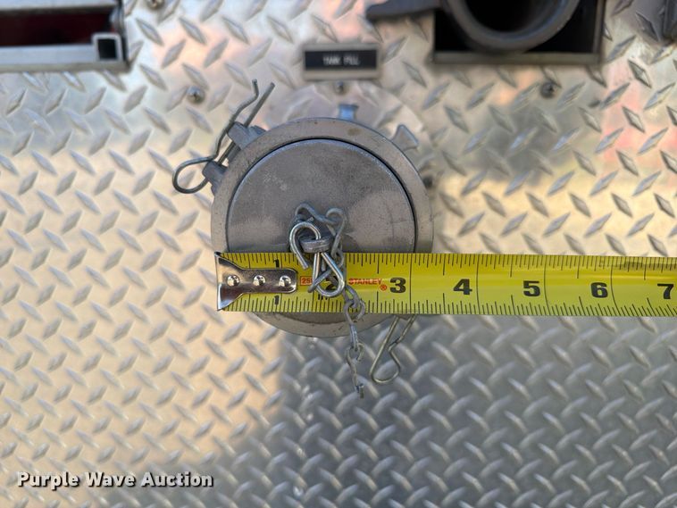 image for item FP3141 1993 Ford F450 Super Duty pumper fire truck