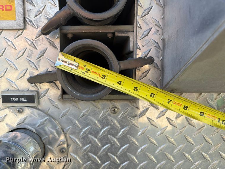 image for item FP3141 1993 Ford F450 Super Duty pumper fire truck