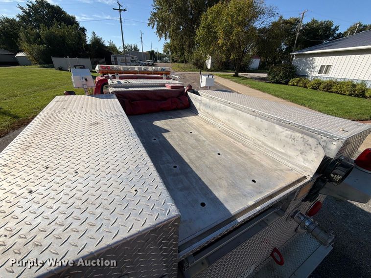 image for item FP3141 1993 Ford F450 Super Duty pumper fire truck