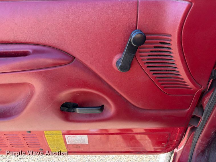image for item FP3141 1993 Ford F450 Super Duty pumper fire truck