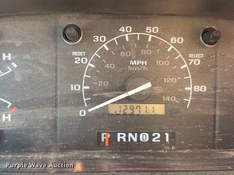 image for item FP3141 1993 Ford F450 Super Duty pumper fire truck