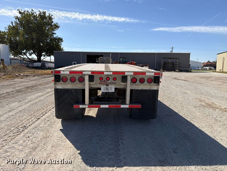 image for item FP3142 1999 Benson AF489650 flatbed trailer