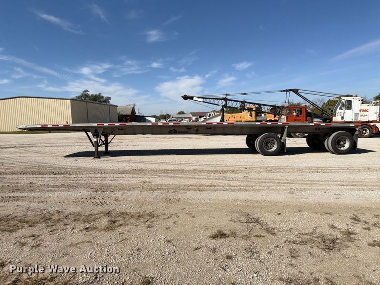 image for item FP3142 1999 Benson AF489650 flatbed trailer