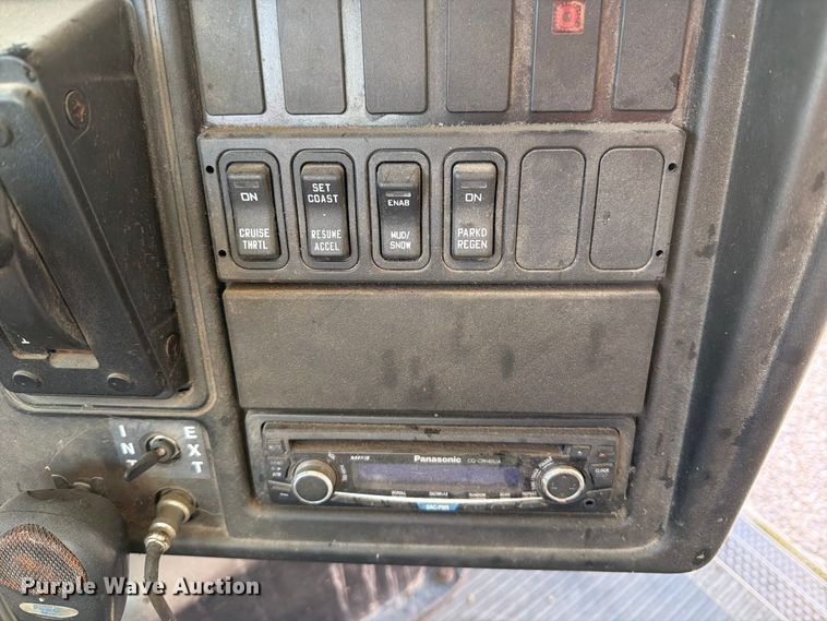 image for item FT6441 2015 IC Bus PB105 school bus