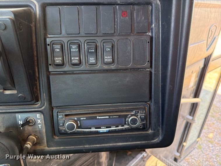 image for item FT6442 2015 IC Bus PB105 school bus
