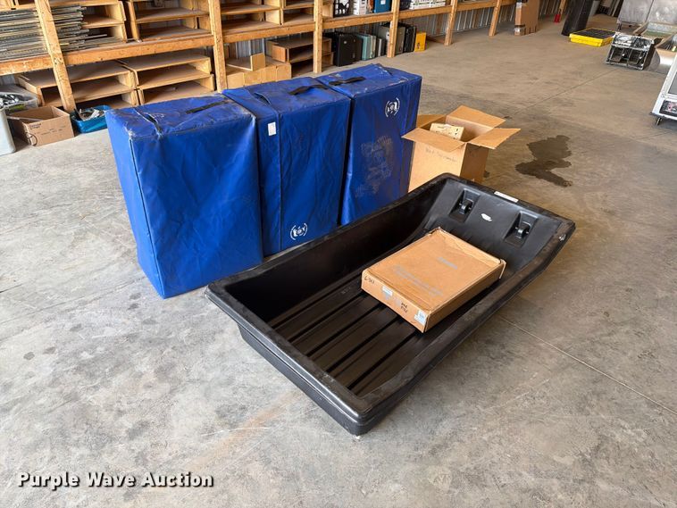 image for item FT6650 Livestock equipment