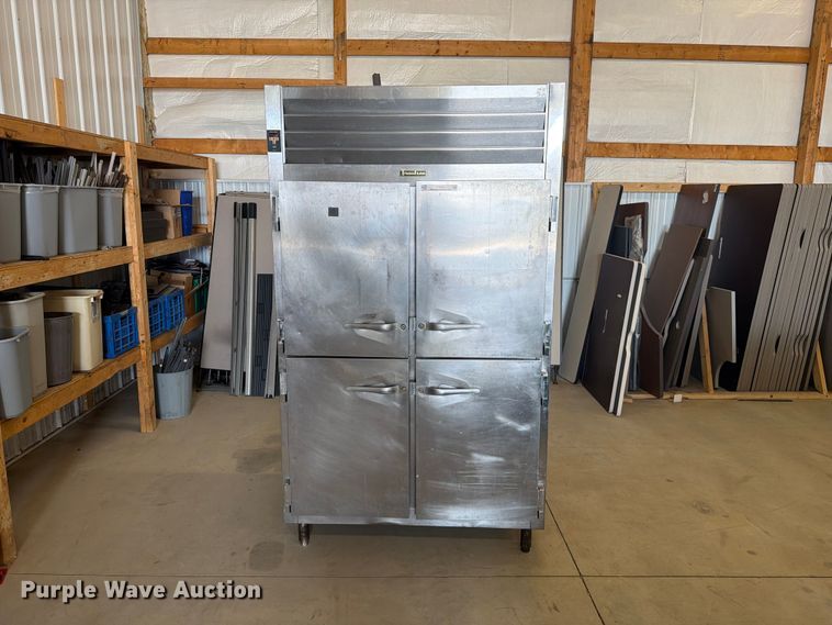 image for item FT6653 Traulsen ALT232DUT-HHS refrigerator 