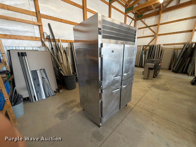 image for item FT6653 Traulsen ALT232DUT-HHS refrigerator 