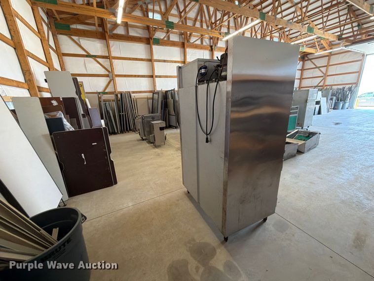 image for item FT6653 Traulsen ALT232DUT-HHS refrigerator 