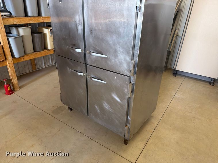 image for item FT6653 Traulsen ALT232DUT-HHS refrigerator 