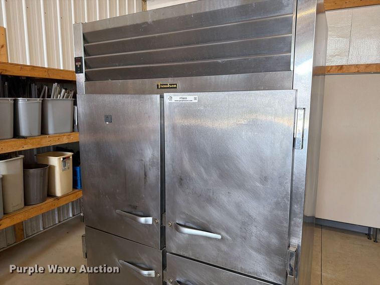 image for item FT6653 Traulsen ALT232DUT-HHS refrigerator 