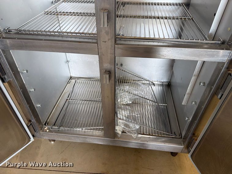 image for item FT6653 Traulsen ALT232DUT-HHS refrigerator 