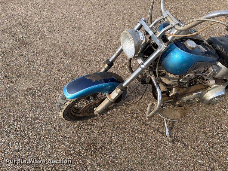 image for item FT6810 2004 ASVE Rebel motorcycle