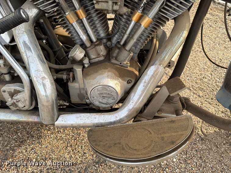 image for item FT6810 2004 ASVE Rebel motorcycle
