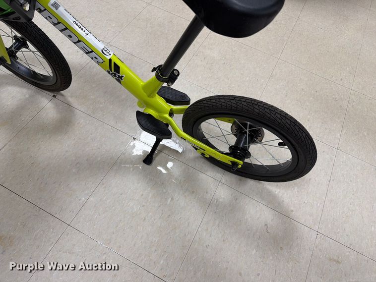 image for item FT6840 (6) bicycles