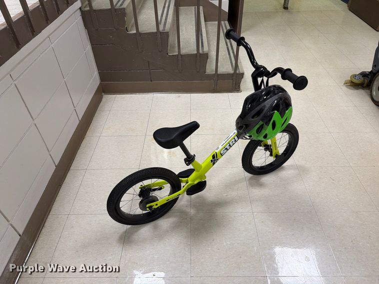 image for item FT6841 (6) bicycles