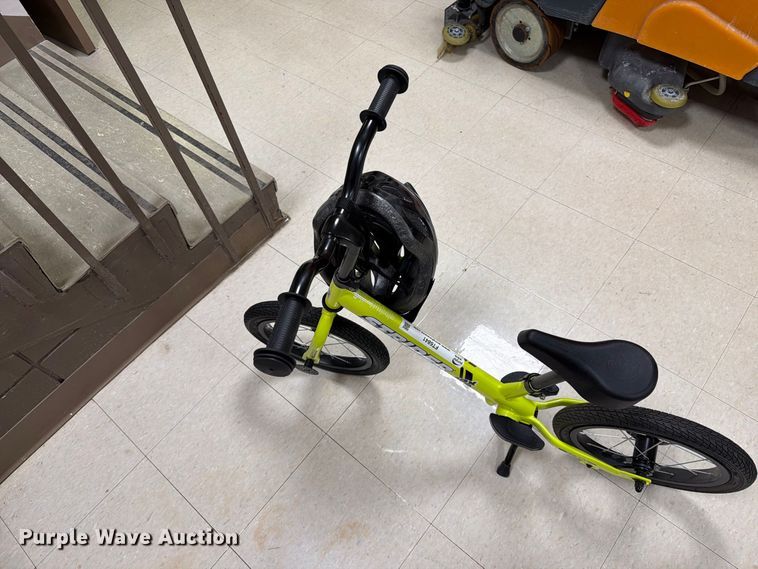image for item FT6841 (6) bicycles