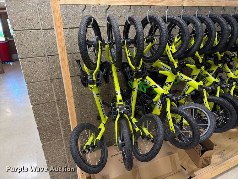 image for item FT6841 (6) bicycles