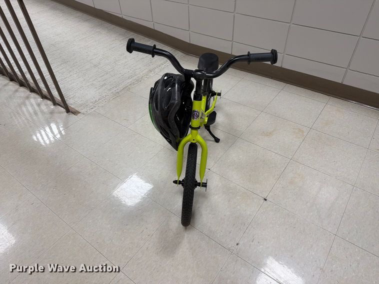 image for item FT6843 (7) bicycles