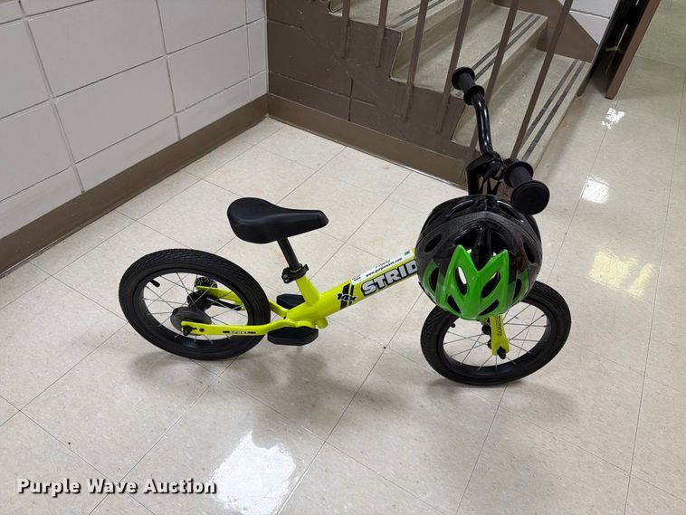 image for item FT6843 (7) bicycles