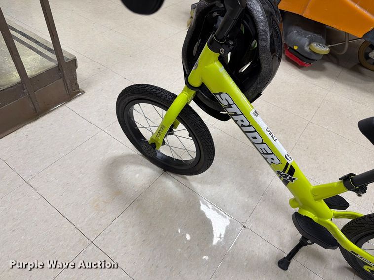 image for item FT6843 (7) bicycles
