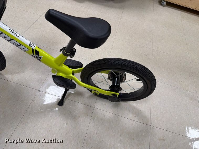 image for item FT6843 (7) bicycles