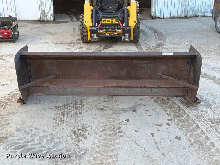 image for item FT6858 skid steer snow pusher