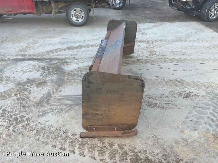 image for item FT6858 skid steer snow pusher