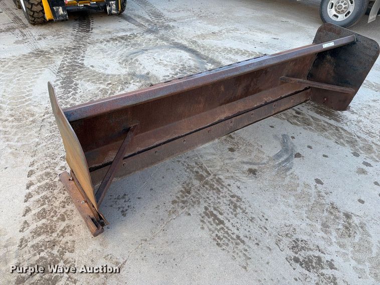 image for item FT6858 skid steer snow pusher