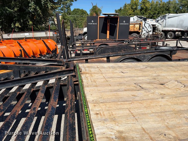 image for item FU1095 2004 Holden HCZ-18KT equipment trailer