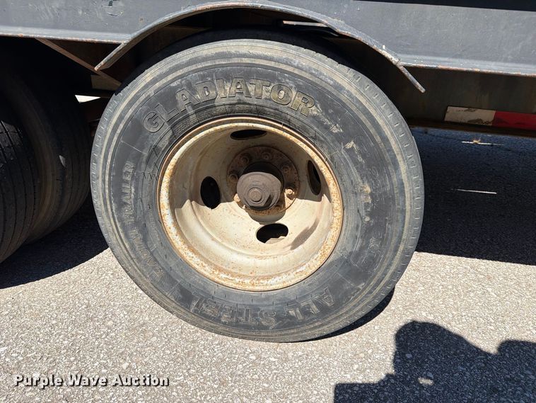 image for item FU1095 2004 Holden HCZ-18KT equipment trailer