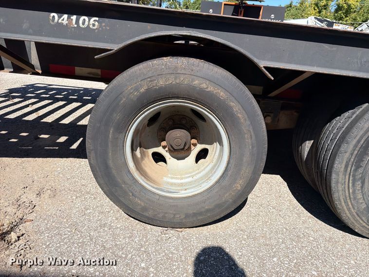 image for item FU1095 2004 Holden HCZ-18KT equipment trailer