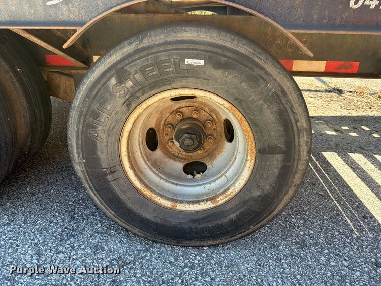 image for item FU1095 2004 Holden HCZ-18KT equipment trailer