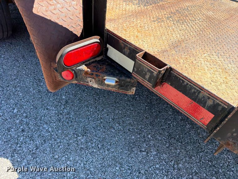 image for item FU1097 2015 Maxey utility trailer
