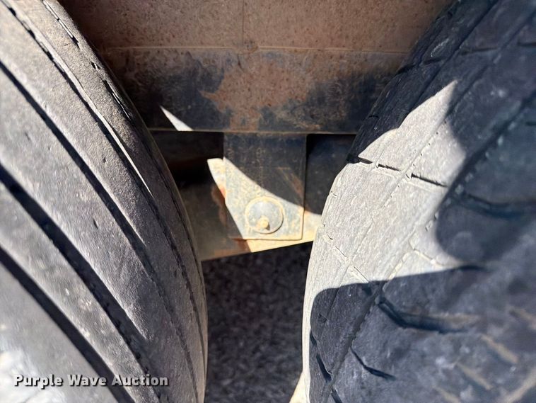 image for item FU1097 2015 Maxey utility trailer