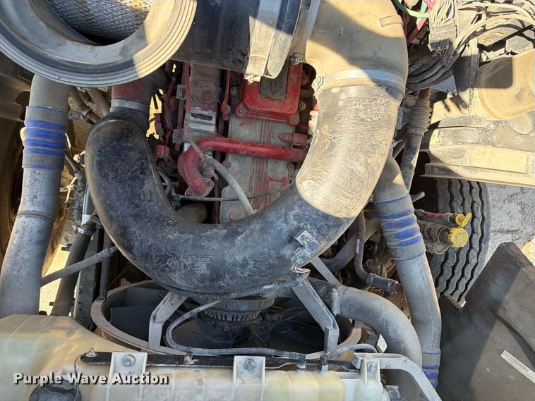image for item FU1100 2016 Mack GU433 dump truck