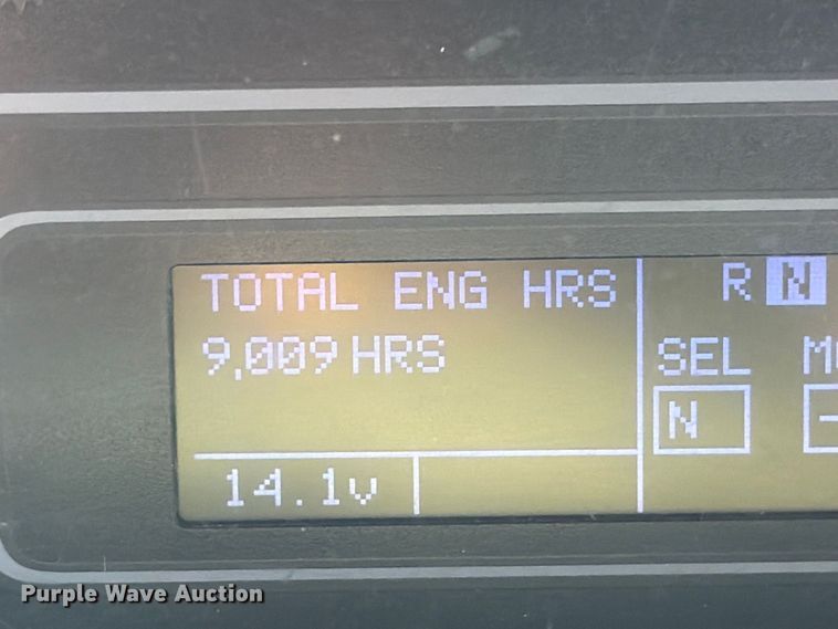 image for item FU1101 2020 International HV607 refuse truck