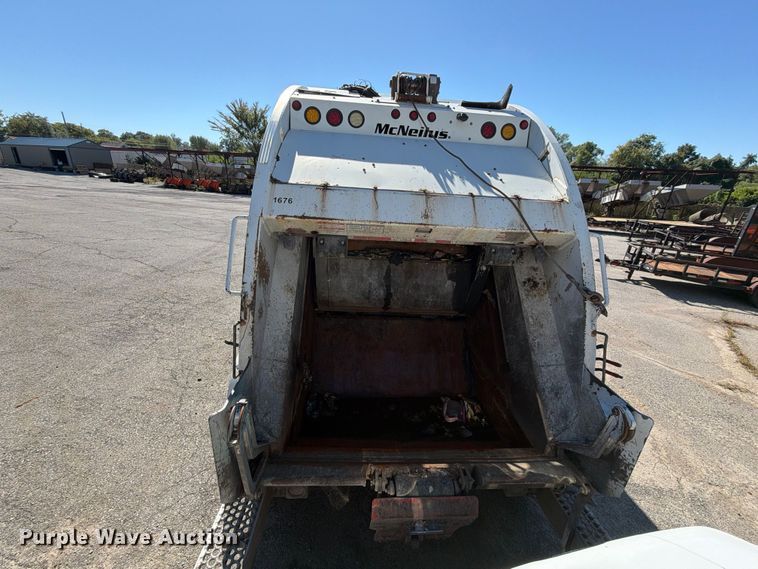 image for item FU1102 2017 Freightliner M2 refuse truck