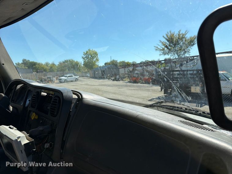 image for item FU1102 2017 Freightliner M2 refuse truck