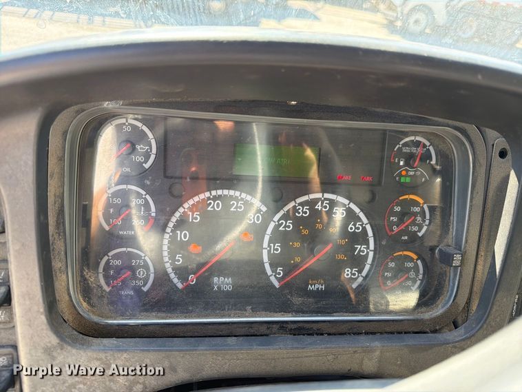 image for item FU1102 2017 Freightliner M2 refuse truck