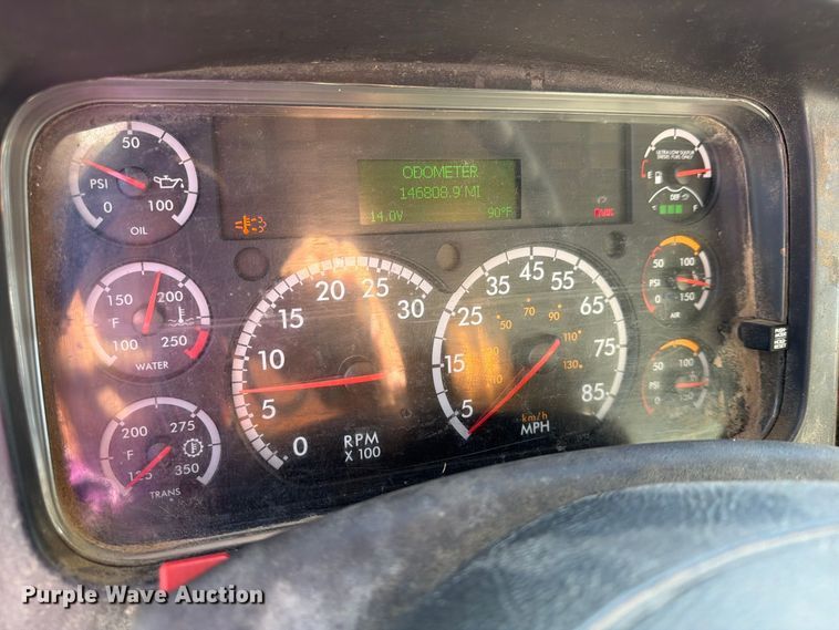 image for item FU1104 2017 Freightliner Business Class M2 refuse truck