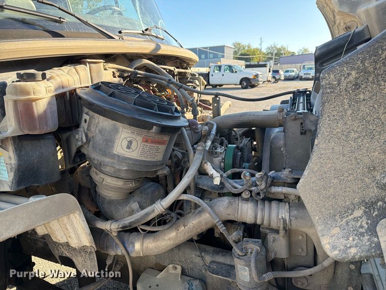 image for item FU1104 2017 Freightliner Business Class M2 refuse truck