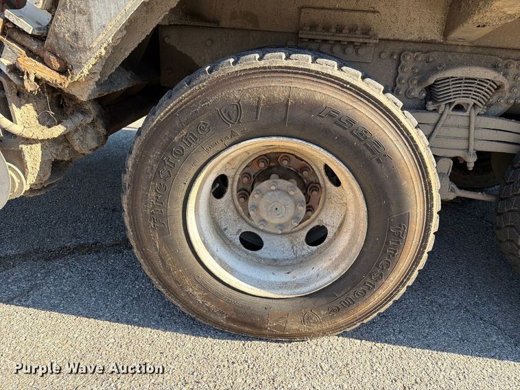 image for item FU1104 2017 Freightliner Business Class M2 refuse truck