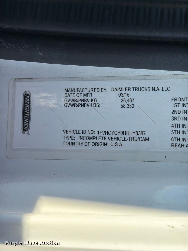 image for item FU1104 2017 Freightliner Business Class M2 refuse truck
