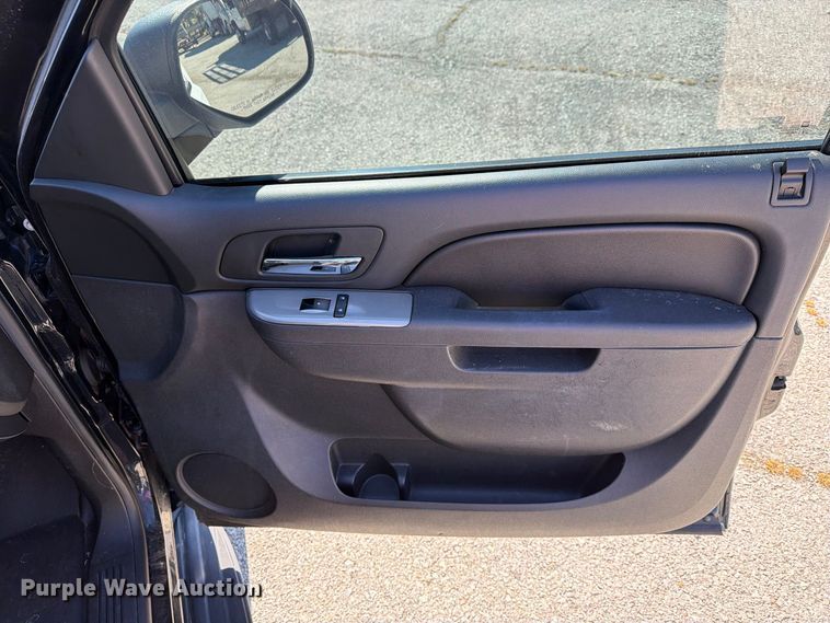 image for item FU1106 2014 Chevrolet Tahoe Police SUV