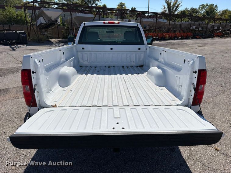 image for item FU1109 2012 Chevrolet Silverado 1500 pickup truck